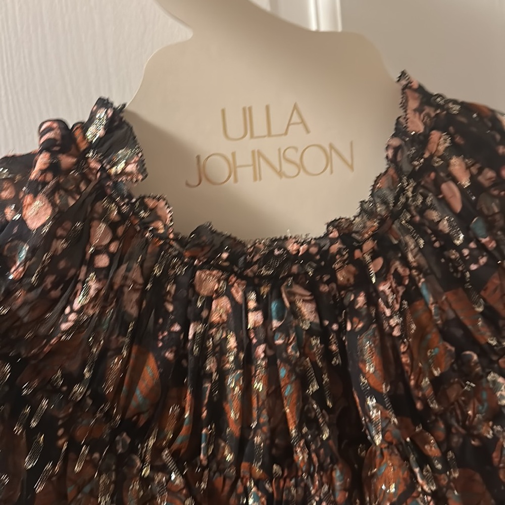 Ulla short puff sleeve blouse